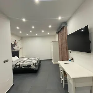 Li Cumpari Salentini Lecce